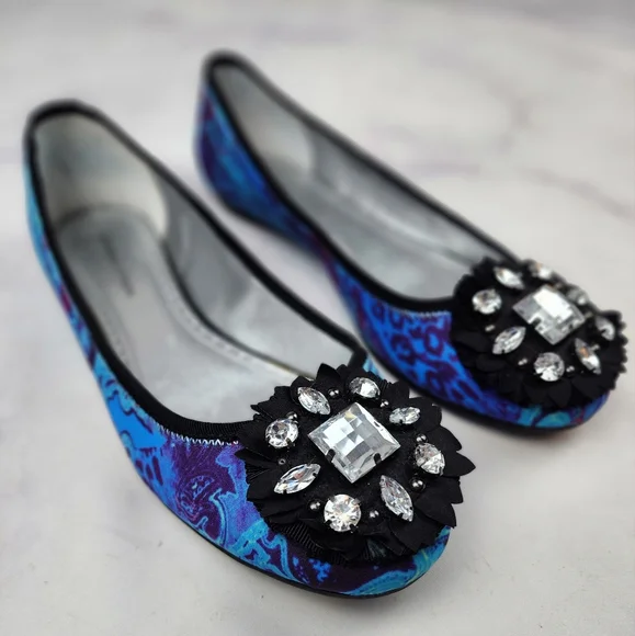 š„³SALE!š„³Adrienne Vittadini Rhinestone flats - Picture 15 of 15